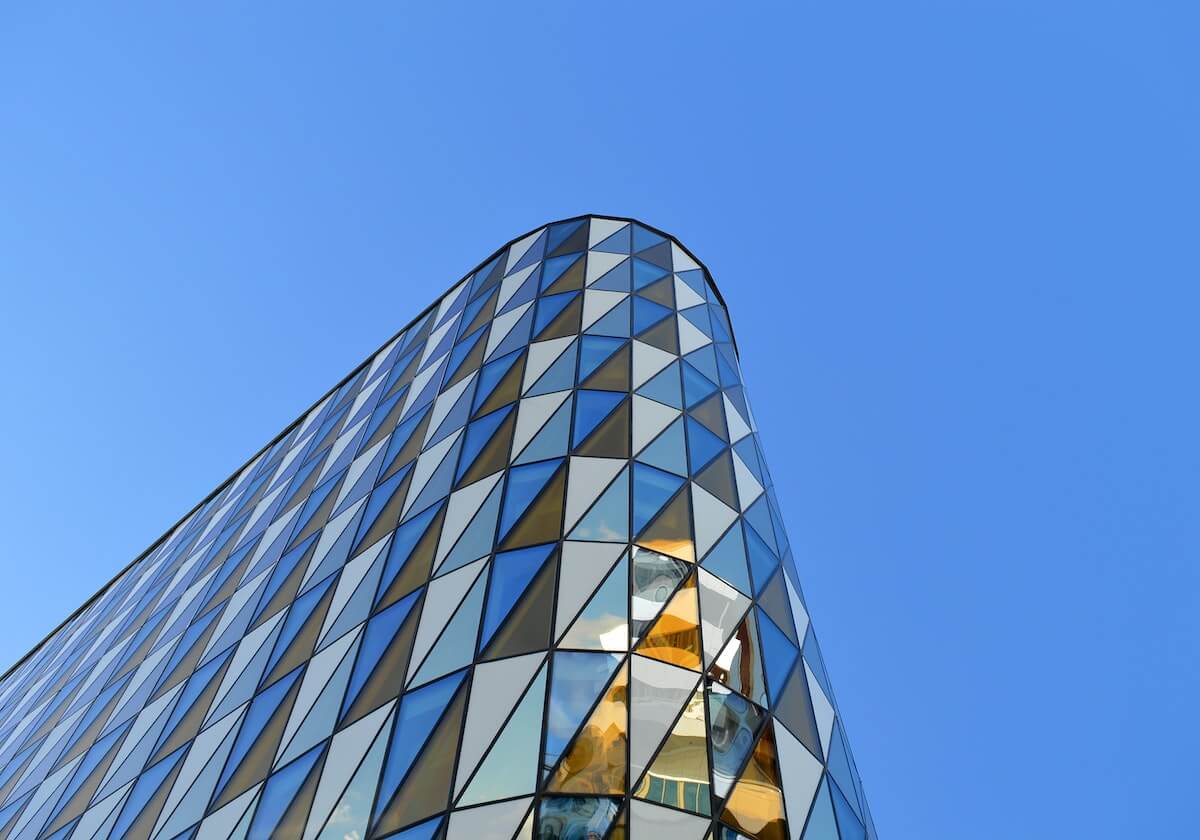 意甲媒体透露：米兰的两名青年球员签约都面临截胡，存在不确定性